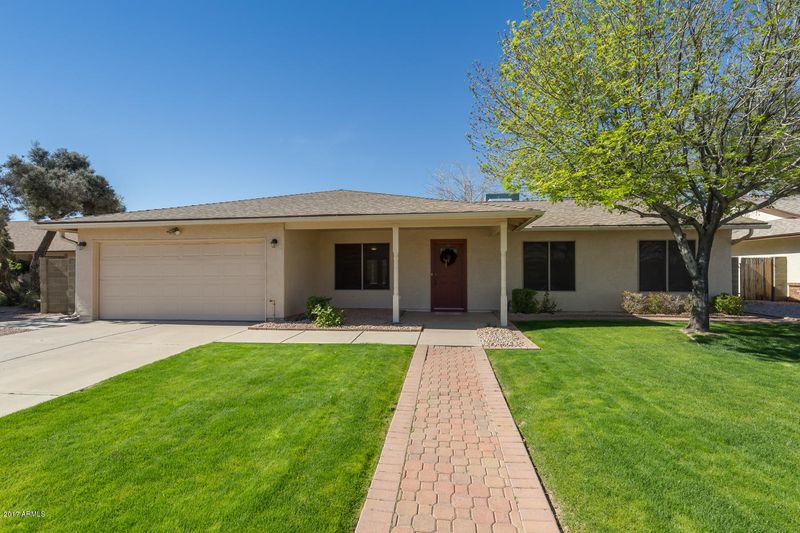 5113 E Bannock St, Phoenix, AZ 85044