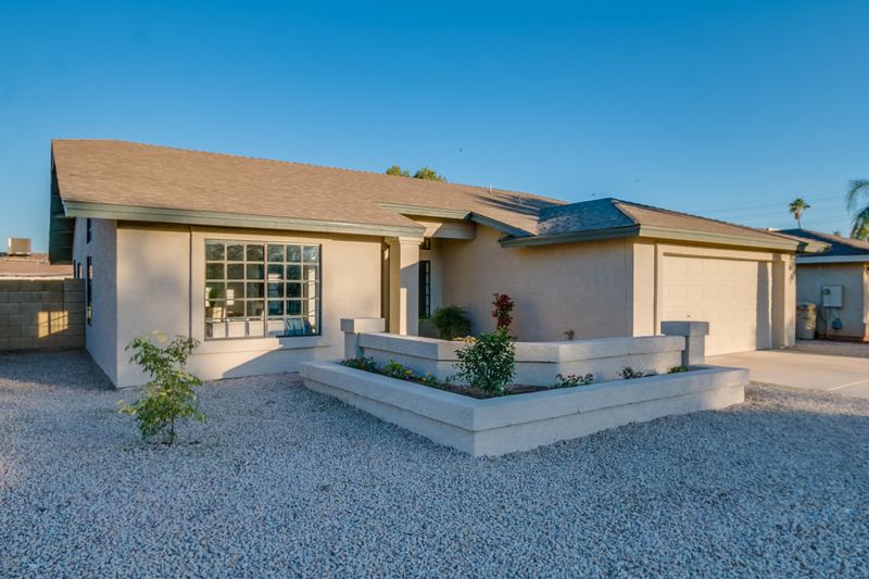 5113 N 78th Dr, Glendale, AZ 85303