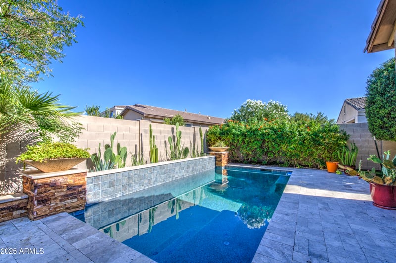 5115 Dassault Way, Mesa, AZ 85212