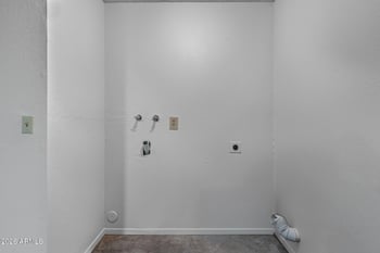 5115 E Salinas St, Phoenix, AZ 85044