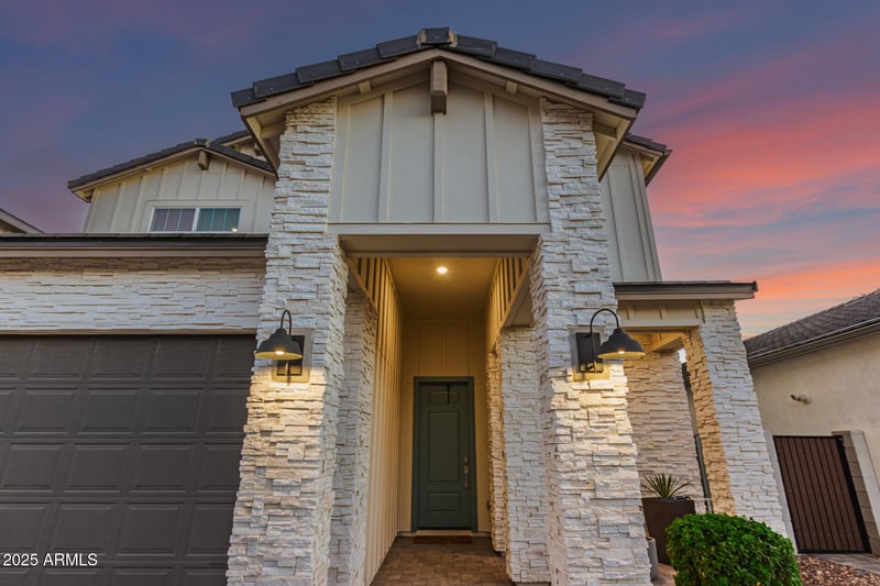 5115 Village Dr, Scottsdale, AZ 85254