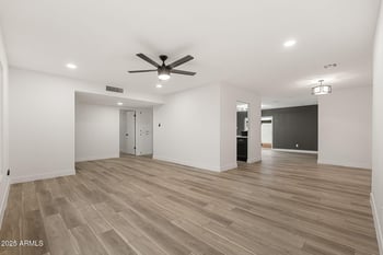 5117 Crocus Dr, Glendale, AZ 85306