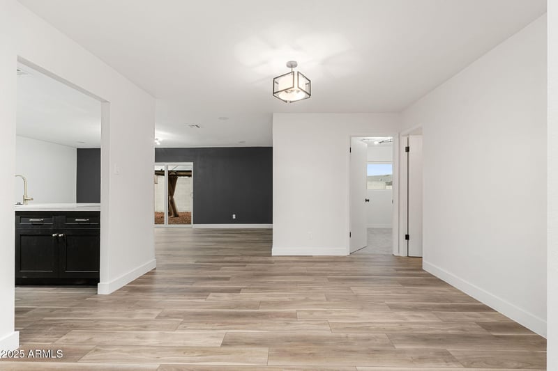 5117 Crocus Dr, Glendale, AZ 85306