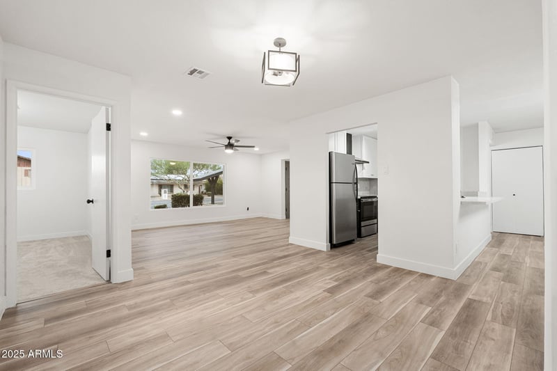 5117 Crocus Dr, Glendale, AZ 85306