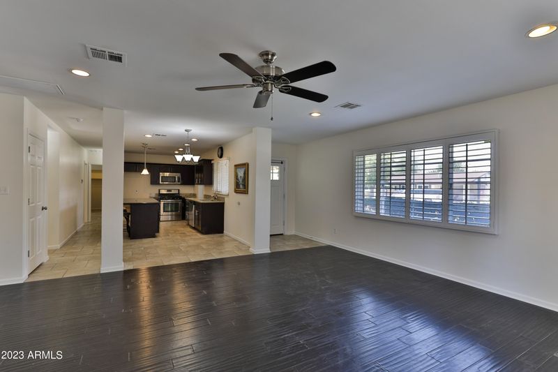 5117 E Verde Ln, Phoenix, AZ 85018