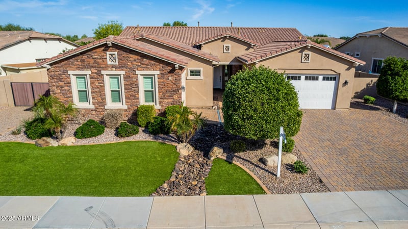 5117 Quiet Way, Gilbert, AZ 85298