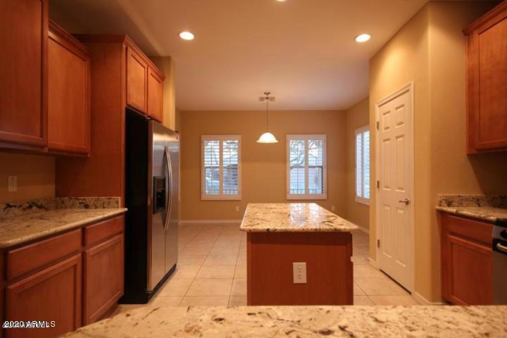 5118 Molly Ln, Phoenix, AZ 85083