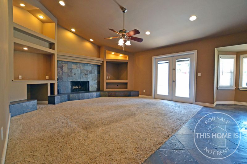 5118 W Orchid Ln, Glendale, AZ 85302