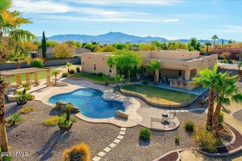 5118 Winston Dr, Laveen, AZ 85339