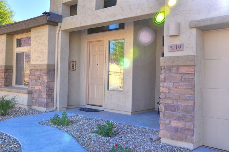 5119 W Cavedale Dr, Phoenix, AZ 85083