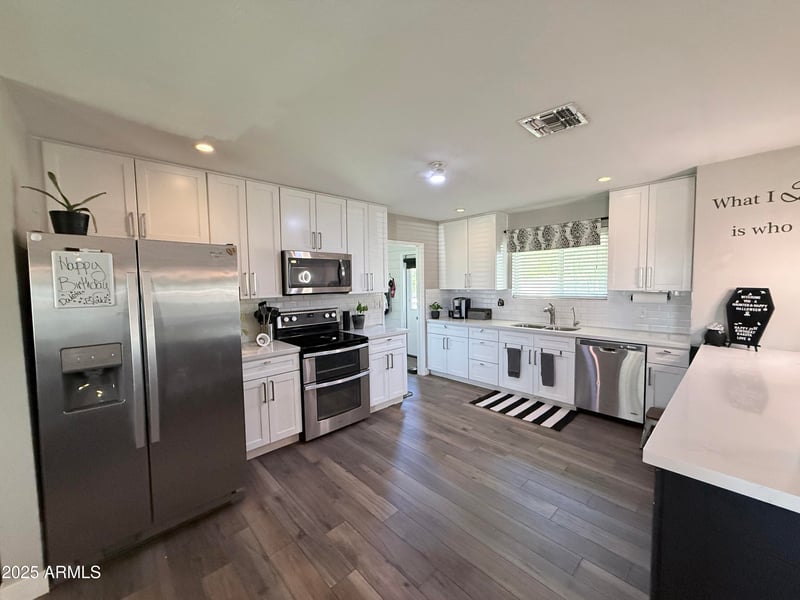 512 7th Pl, Mesa, AZ 85203