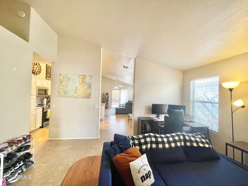 512 93rd Way, Mesa, AZ 85208