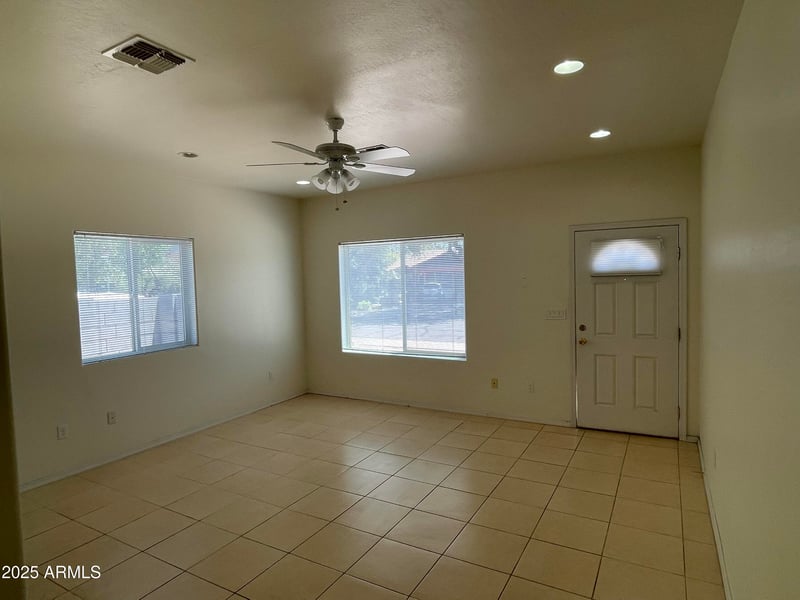 512 Brown St, Tempe, AZ 85281
