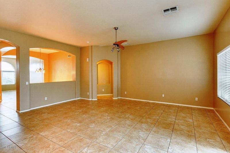 512 E Jasper Dr, Chandler, AZ 85225