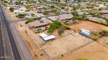 512 Jordon Ln, Phoenix, AZ 85086