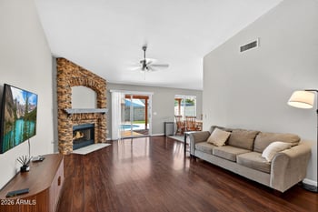 512 E Monterey St, Chandler, AZ 85225