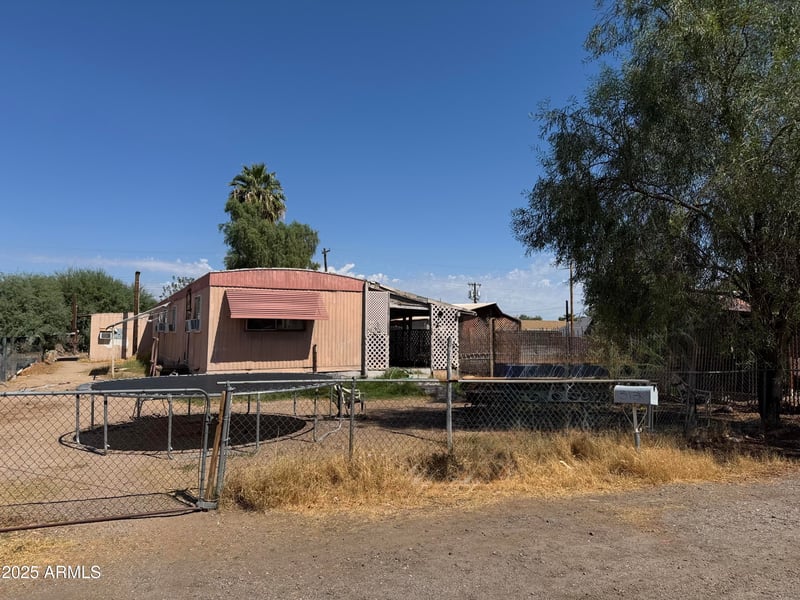 512 Mahoney Ave, Buckeye, AZ 85326