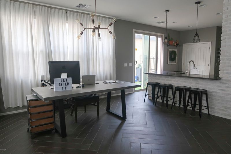 512 N Ranger Trl, Gilbert, AZ 85234