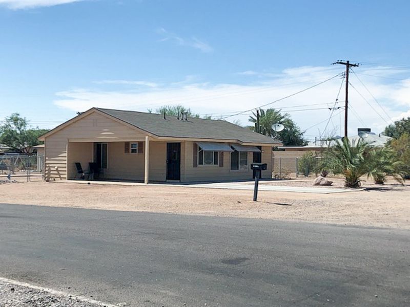 512 S Meridian Rd, Apache Junction, AZ 85120