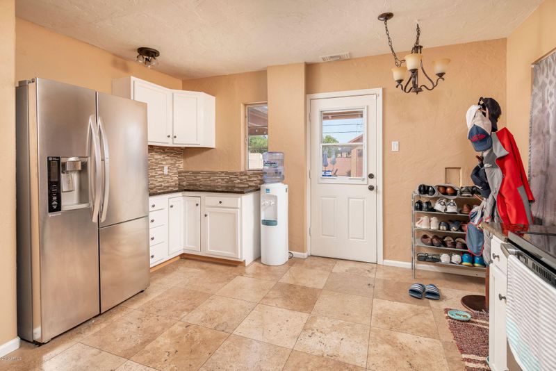 512 W Encanto Blvd, Phoenix, AZ 85003