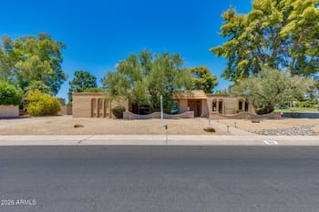 512 W Moon Valley Dr, Phoenix, AZ 85023