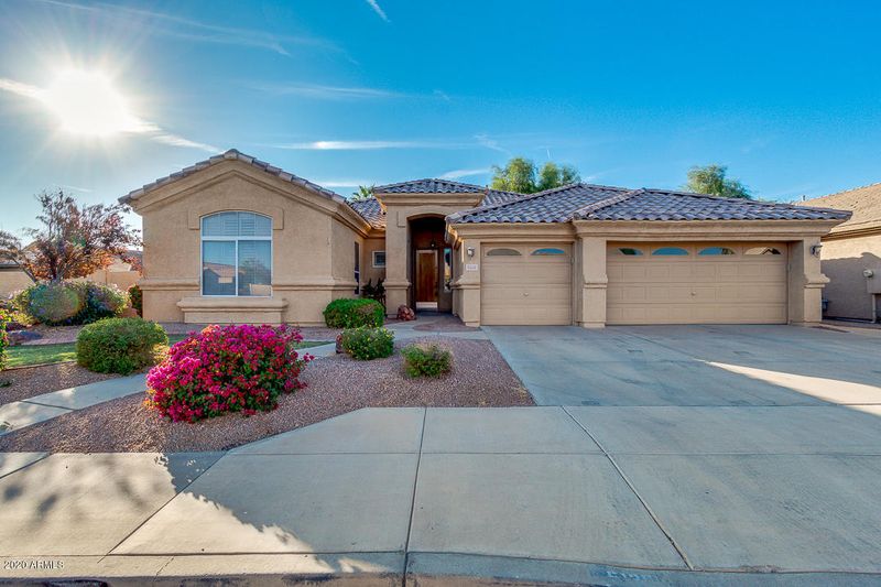 5120 S Mcclelland Dr, Chandler, AZ 85248