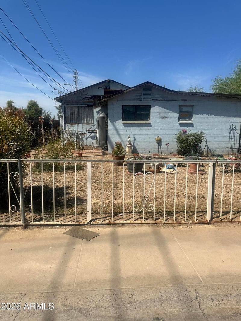 5120 Ocotillo Rd, Glendale, AZ 85301