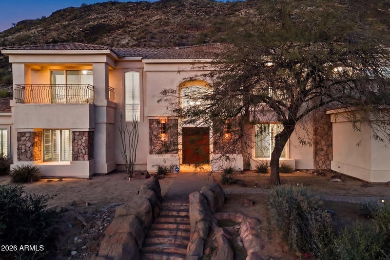 5120 W Potter Dr, Glendale, AZ 85308