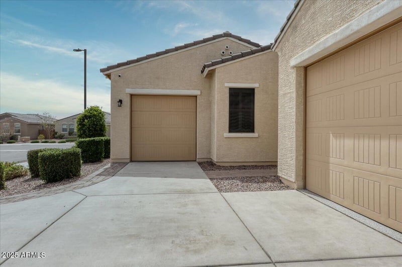 5122 186th Dr, Litchfield Park, AZ 85340