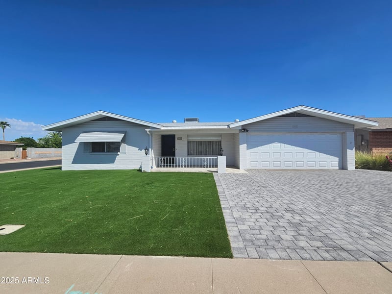 5122 Emerald Cir, Mesa, AZ 85206