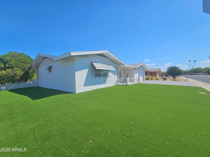 5122 Emerald Cir, Mesa, AZ 85206