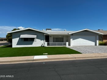 5122 Emerald Cir, Mesa, AZ 85206