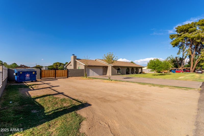 5122 Mcneil St, Laveen, AZ 85339