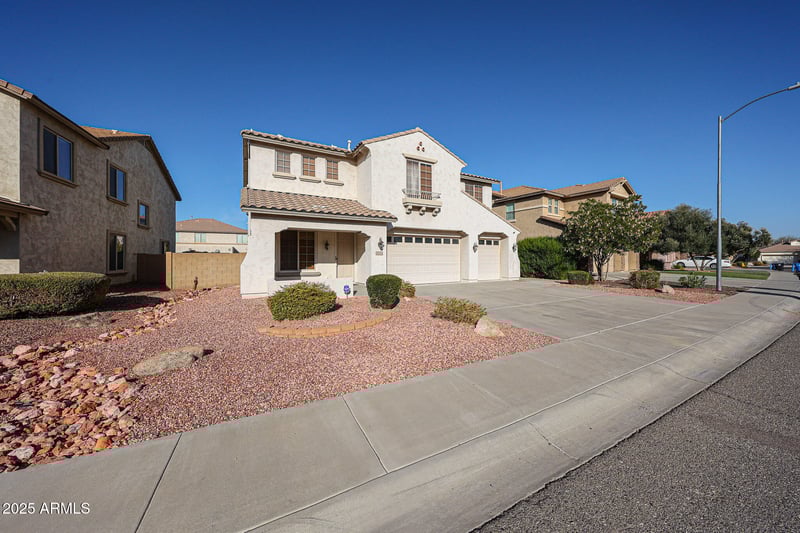 5122 Sweet Iron Ps, Phoenix, AZ 85083