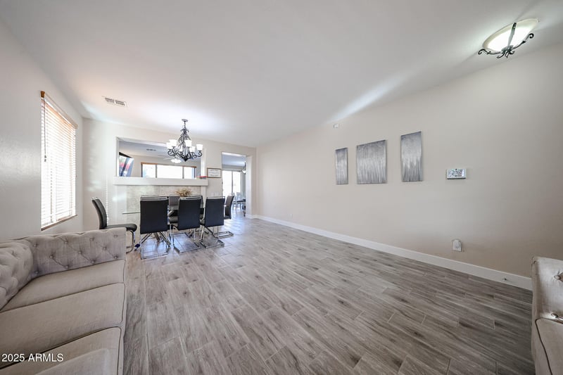 5122 Sweet Iron Ps, Phoenix, AZ 85083