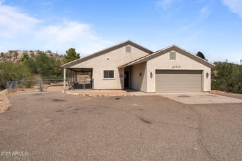 51224 Mockingbird Rd, Wickenburg, AZ 85390