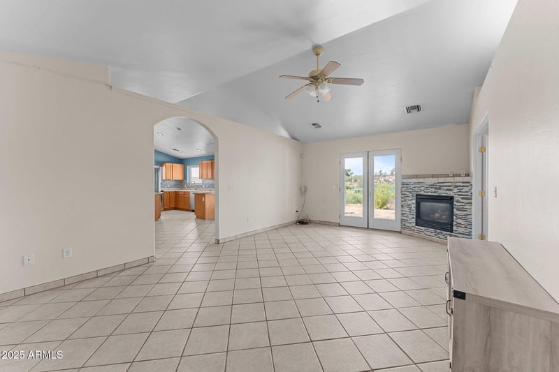 51224 Mockingbird Rd, Wickenburg, AZ 85390