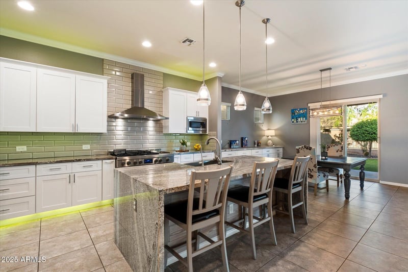 5123 Mariposa Dr, Gilbert, AZ 85298