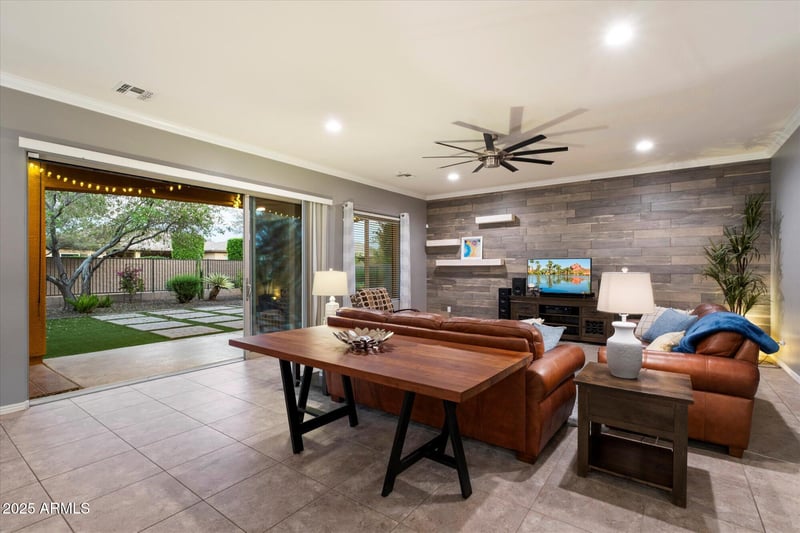 5123 Mariposa Dr, Gilbert, AZ 85298