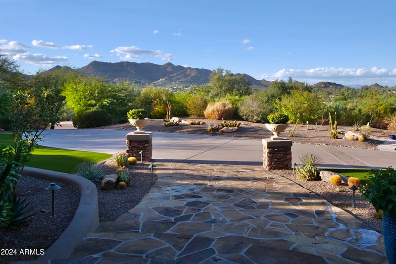 5123 Mcdonald Dr, Paradise Valley, AZ 85253