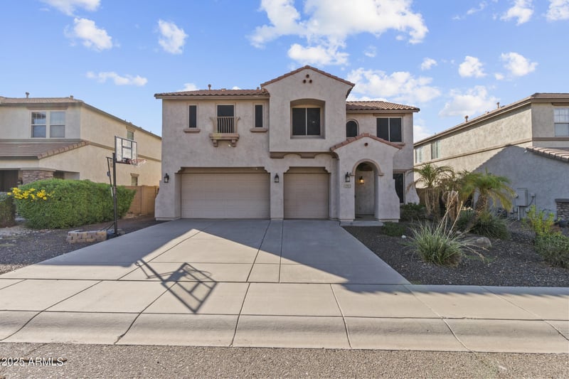 5123 Saddlehorn Rd, Phoenix, AZ 85083