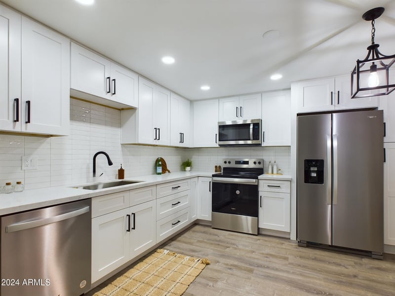 5124 31st Pl #522, Phoenix, AZ 85016