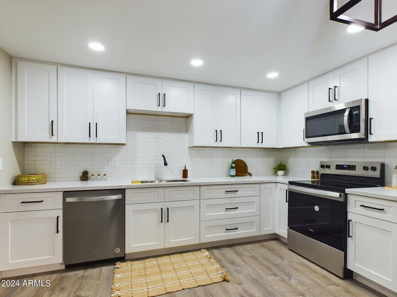 5124 31st Pl #522, Phoenix, AZ 85016