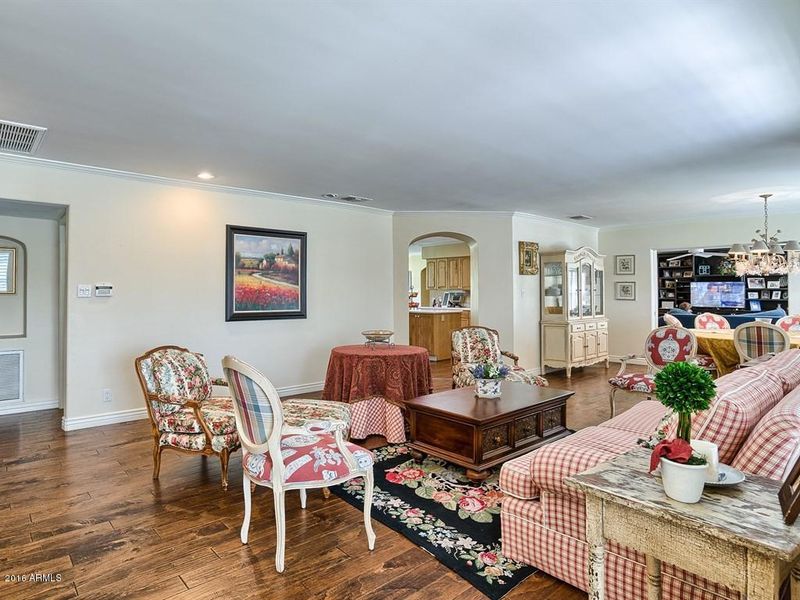 5124 E Calle Del Norte --, Phoenix, AZ 85018