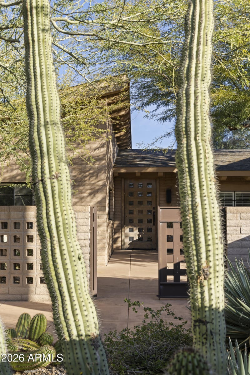 5124 Desert Park Ln, Paradise Valley, AZ 85253