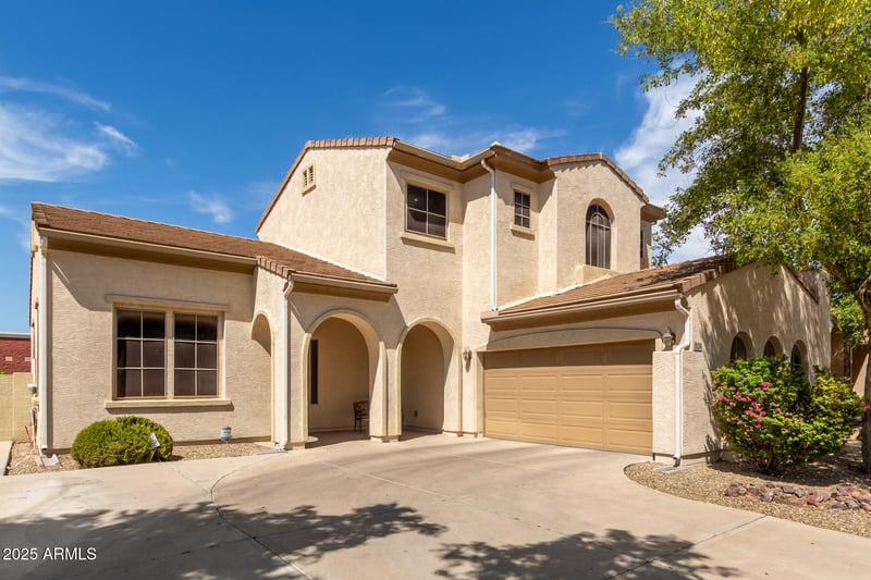 5124 Fawn Dr, Laveen, AZ 85339