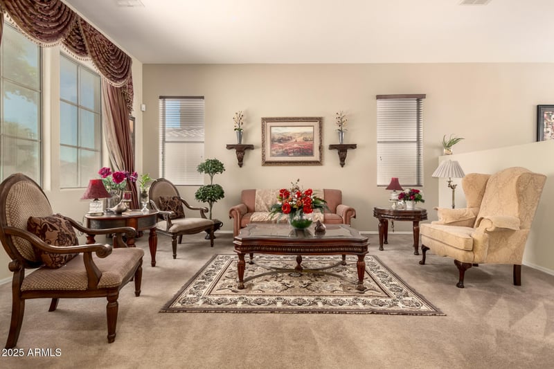 5124 Fawn Dr, Laveen, AZ 85339