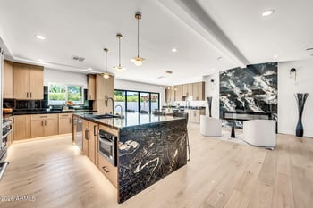 5125 Mulberry Dr, Phoenix, AZ 85018