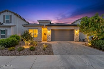 5126 E Village Dr, Scottsdale, AZ 85254