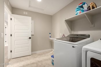 5126 Roundhouse Rd, Laveen, AZ 85339